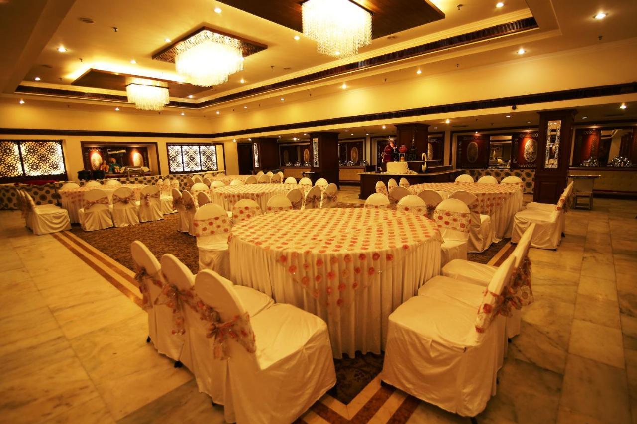 Hotel President Jalandhar Buitenkant foto