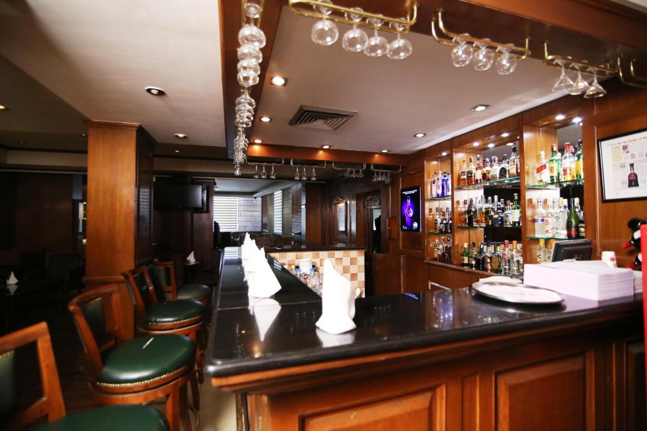 Hotel President Jalandhar Buitenkant foto
